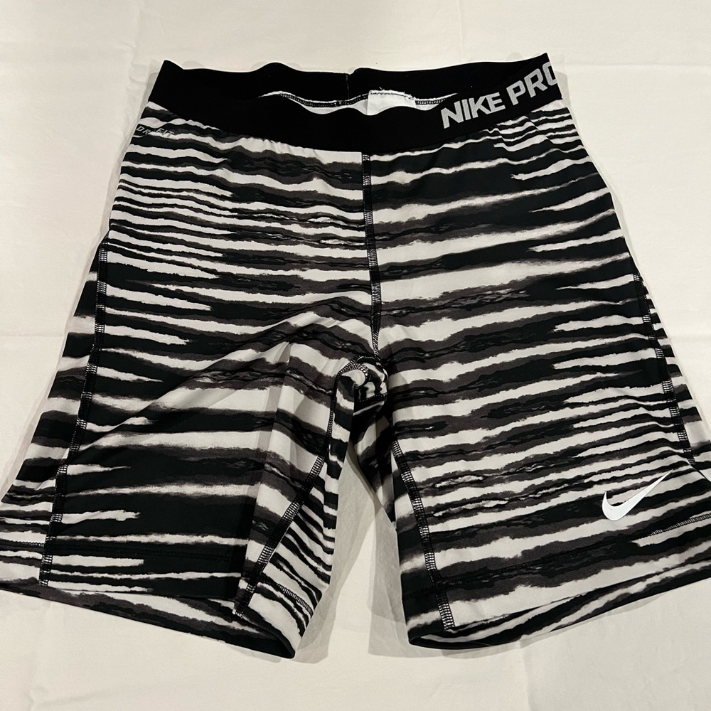 Nike Pro biker briefs